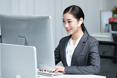 crm 客戶關系管理軟件的主要功能有哪些？