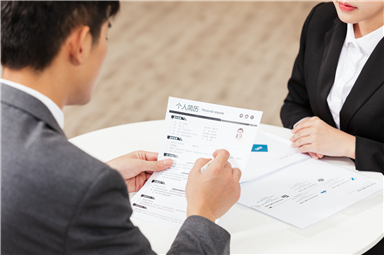 企業(yè)人力資源管理系統(tǒng)怎么收費？